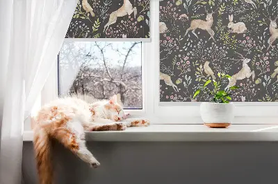 Fensterrollo für den Innenbereich mit Motiv von Rehen, Vögeln und Kaninchen