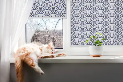 Fensterrollo in halbkreisförmiger Ausführung