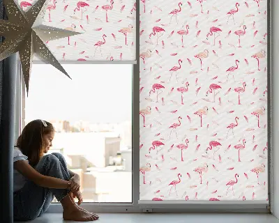 Rollo mit Motiv von Flamingos und ihren Federn