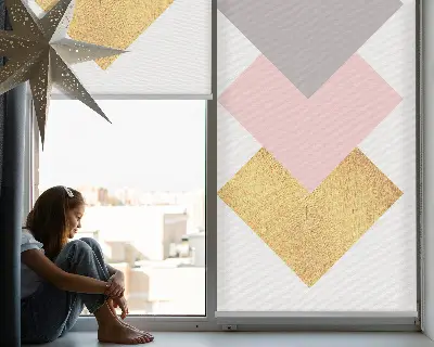 Fensterrollo mit Motiv überlappender Quadrate