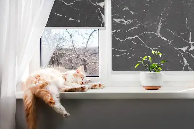Rollo in schwarzer Marmoroptik
