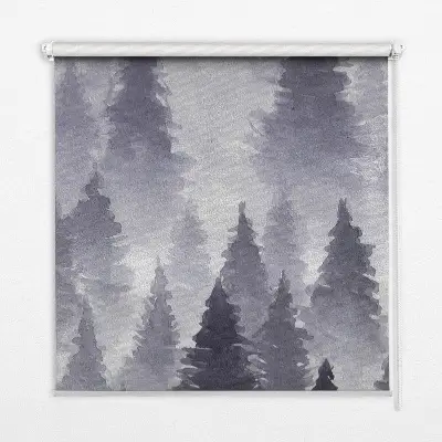 Rollo Fenster mit Nebelwald Motiv