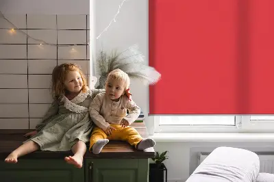 Fensterrollo für den Innenbereich in der Farbe Rot
