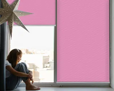 Fensterrollo in der Farbe Rosa