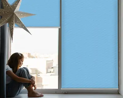 Fensterrollo für innen in der Farbe Blau