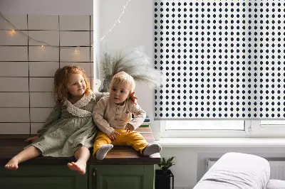 Fensterrollo für innen in ovalem schwarzem Design