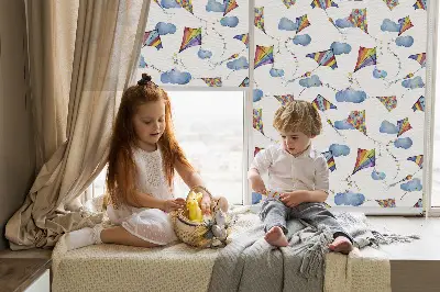 Rollo für Fenster mit bunten Drachenmotiven