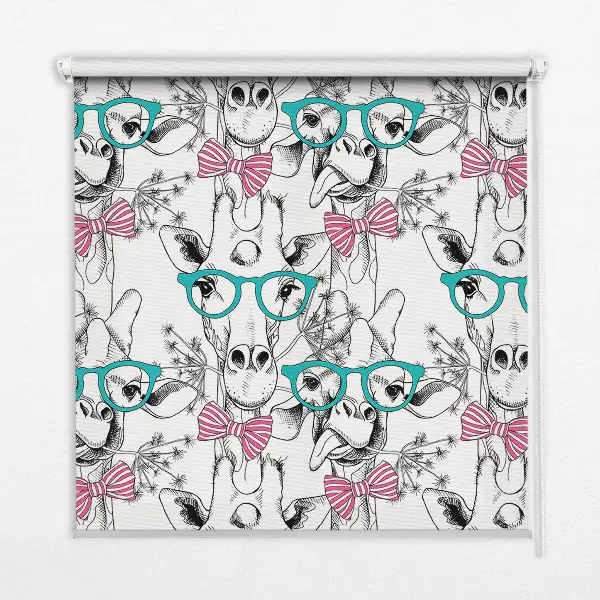 Fensterrollo mit Motiv einer Giraffe mit Brille
