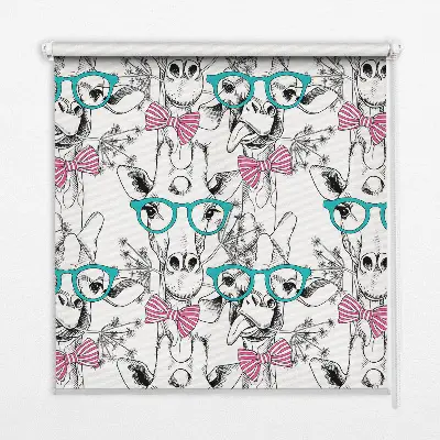 Fensterrollo mit Motiv einer Giraffe mit Brille