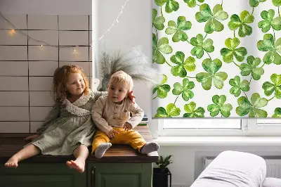 Rollo für Fenster in der Ausführung Glücksklee