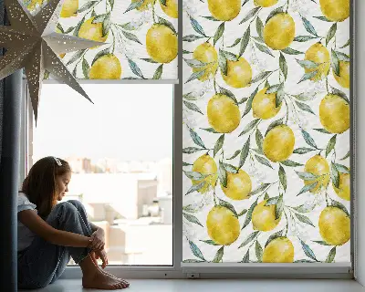 Fensterrollo für den Innenbereich mit Zitronenmuster