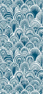 Fensterrollo mit blauem Muster