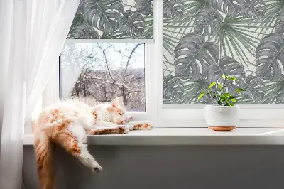 Rollo mit Blättermotiv