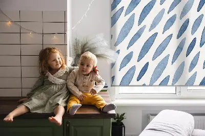 Fensterrollo für den Innenbereich mit bemalter Maserung