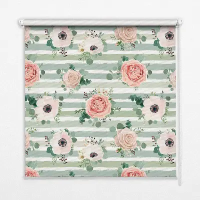 Fensterrollo mit Rosen auf grünen horizontalen Streifen