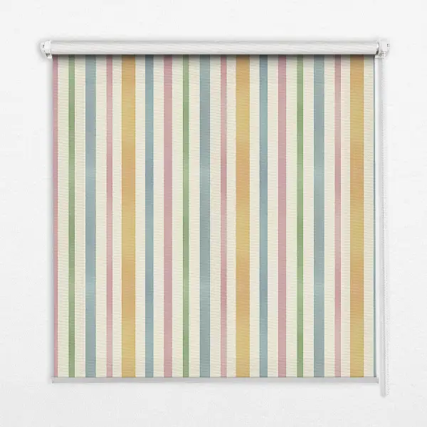 Fensterrollo mit bunten vertikalen Streifen