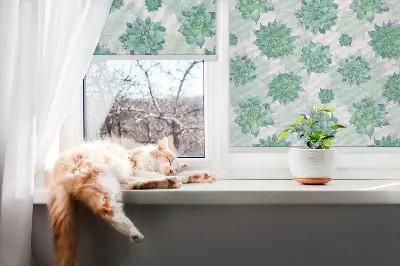 Fensterrollo mit grünem Blumenmuster