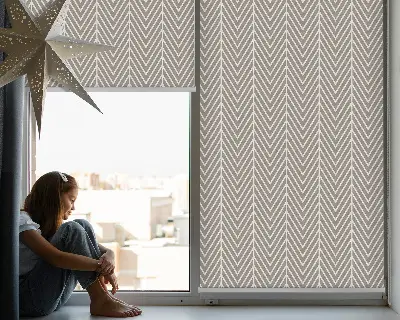 Fensterrollo in der Ausführung Tanne