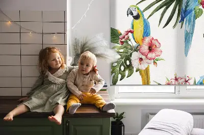 Fensterrollo mit Motiv von einem Papagei auf Blumen