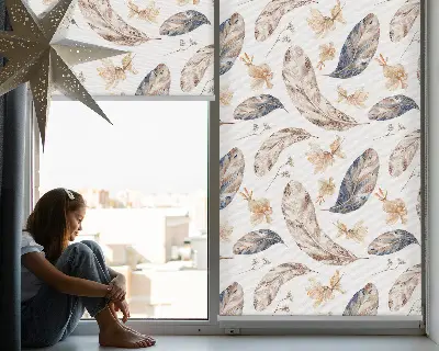 Fensterrollo innen mit Blättermotiv