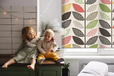 Rollo mit buntem Blättermotiv