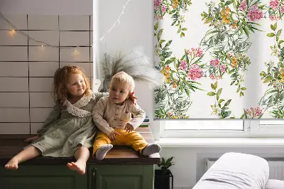 Fensterrollo für den Innenbereich mit Blumenmotiv