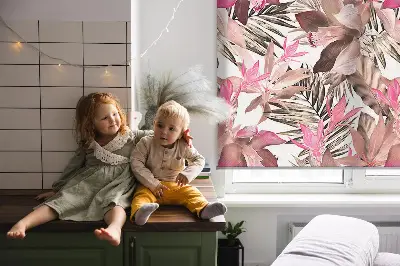 Fensterrollo mit Motiv blühender Rosen