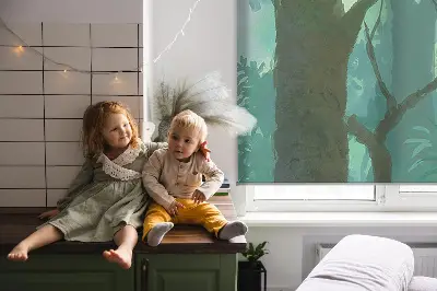 Fensterrollo für den Innenbereich mit Baummotiv