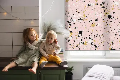 Fensterrollo mit Motiv von Farbflecken auf rosa Hintergrund