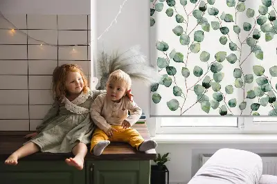 Rollo Fenster mit Motiv von Blättern und Zweigen