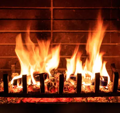 Fensterrollo für Kamin