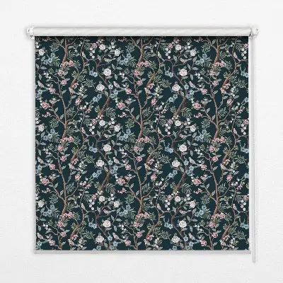 Rollo mit Blumenranken mit elegantem Blumenrankenmuster