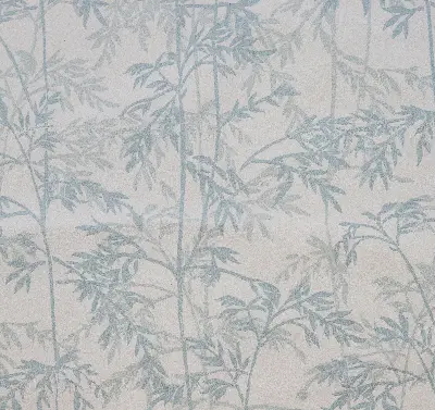 Fensterrollo mit Blättermotiv