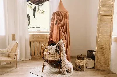 Fensterrollo mit Motiv von Vögeln auf einem Baum