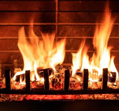 Verdunkelungsrollo Kamin