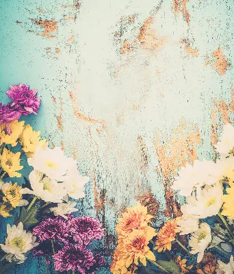 Rollo lichtundurchlässig Blumen auf blauem Hintergrund