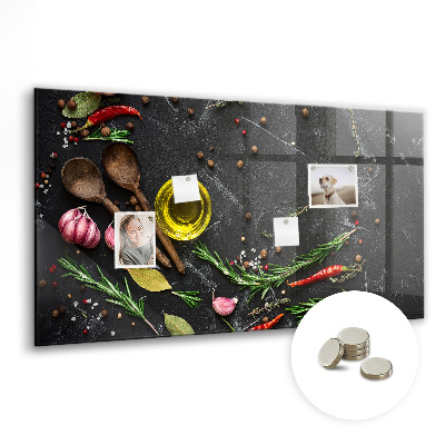 Magnettafel küche Gewürze auf der Theke