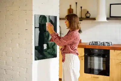 Magnettafel zum Schreiben mit Motiv Dschungel aus Pflanzenblättern