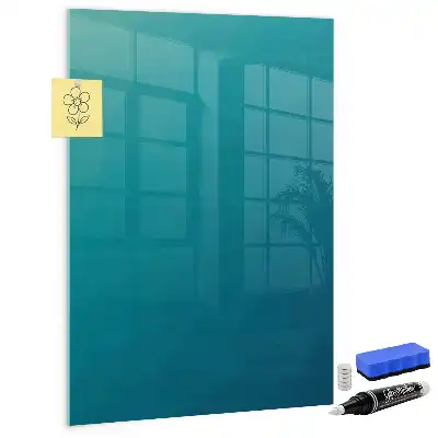 Beschreibbare Magnettafel mit geometrischer Abstraktion