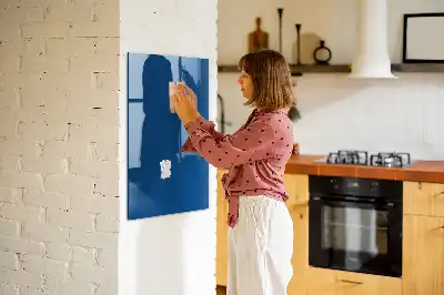 Beschreibbare Magnettafel in Blau