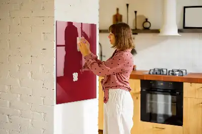 Beschreibbare Magnettafel in Rot