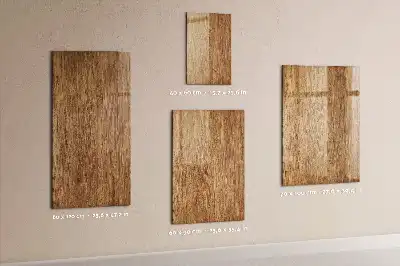 Beschreibbare Magnettafel in warmen Holztönen
