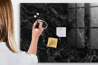 Beschreibbare Magnettafel in dunkler Marmoroptik