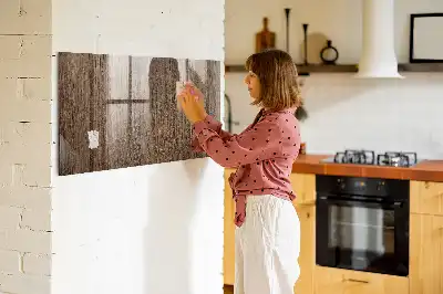 Beschreibbare Magnettafel für die Küche in dunkler Holzoptik