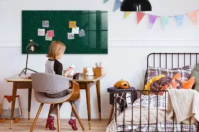 Beschreibbare Magnettafel für die Küche mit Blättermuster