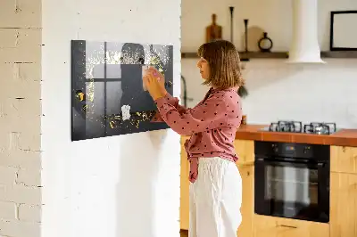 Beschreibbare Magnettafel für die Küche im Design Goldenes Konfetti