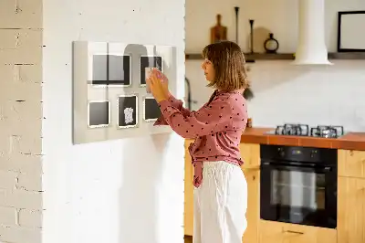 Beschreibbare Magnettafel für die Küche mit Retro-Rahmen