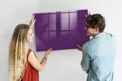 Beschreibbare Magnettafel für die Küche in Violett