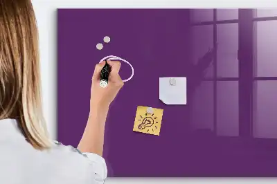 Beschreibbare Magnettafel für die Küche in Violett