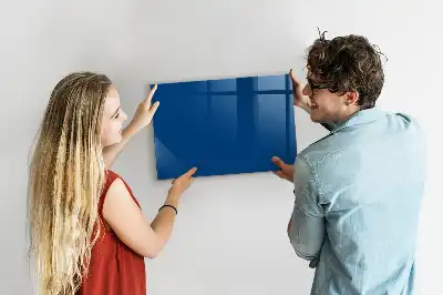 Beschreibbare Magnettafel für die Küche in Marineblau